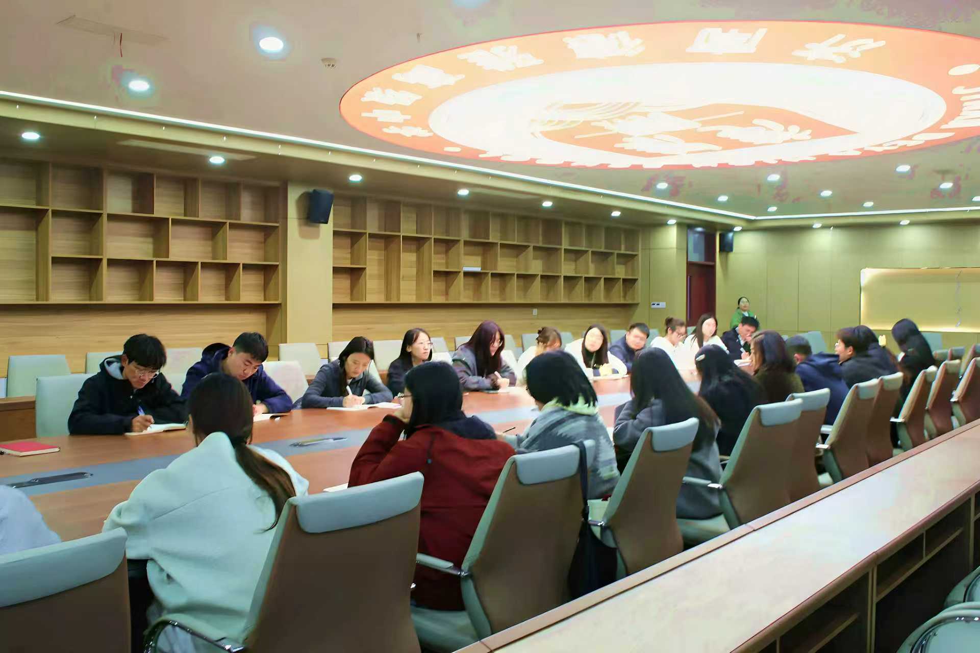 教师成长 | 济南德雅研修学院正式启动：修炼内功，站稳讲台！